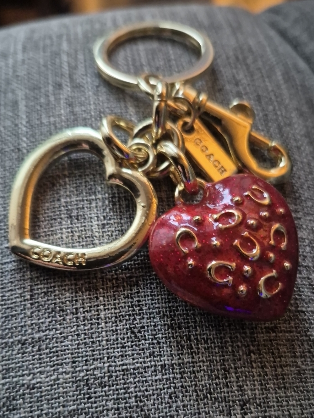 KEYCHAIN/ PURSE ACCESSORY
